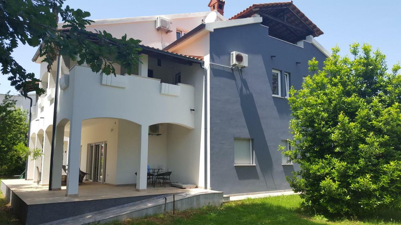 Villa Iva เมดูลิน ภายนอก รูปภาพ